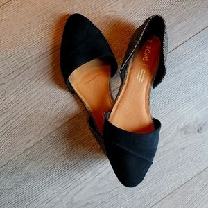 Tom's womens black shoes